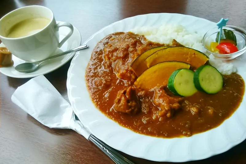 ▲「野菜の甘みぎっしりカレー」