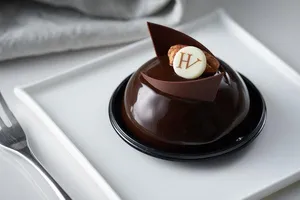 HUGO & VICTOR アトレ恵比寿店