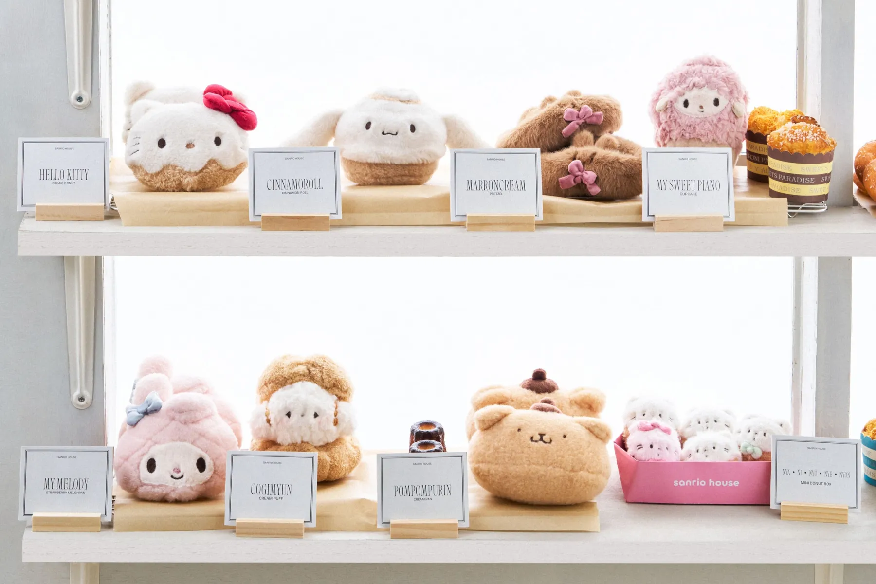 ▲sanrio house 渋谷PARCO店 グッズ例