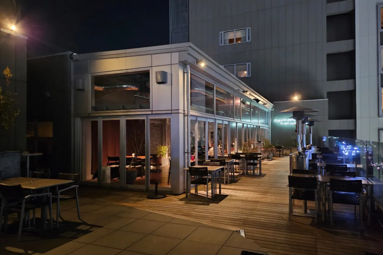 roof top bar & terrace G_3