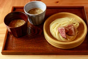 あいだや
