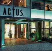 アクタス新宿店