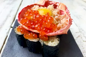 スシアオヤマ
