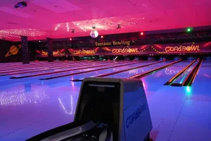 新宿 コパボウル