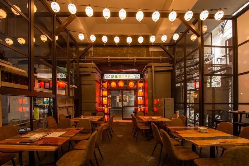 銀座裏コリドー 居酒屋 燈_2