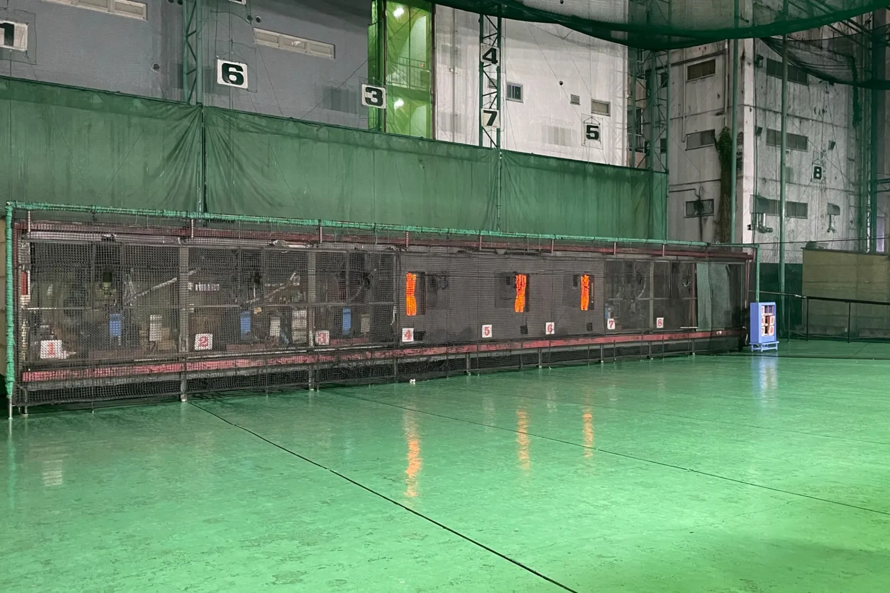 新宿バッティングセンター