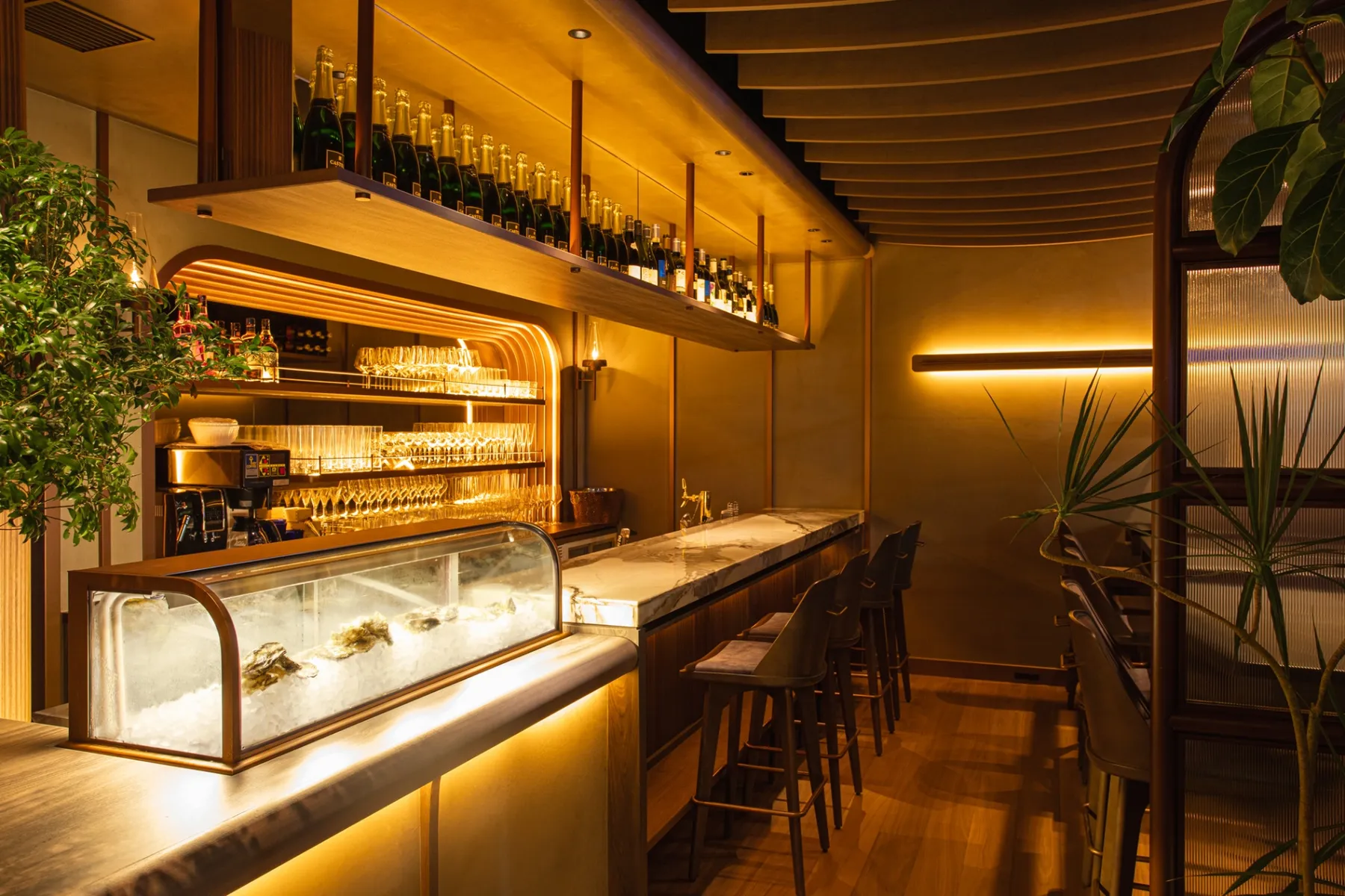 Oyster bar & French Bistro WHARF