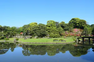 六義園