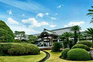 明治記念館