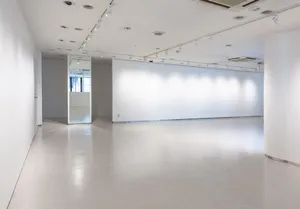 agnes b. galerie boutique