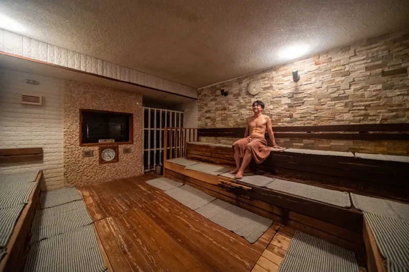 ▲男性遠赤外線サウナ