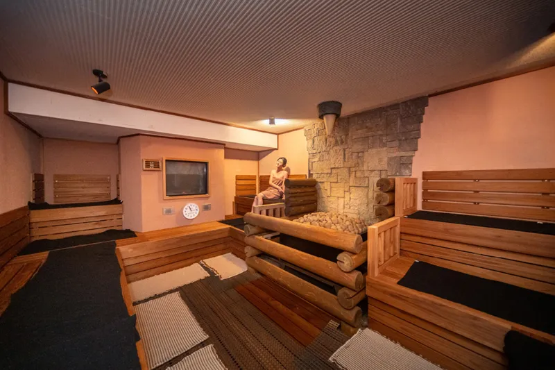 ▲女性ロッキーサウナ