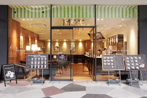 MOMI&TOY'S 新宿イーストサイドスクエア店 