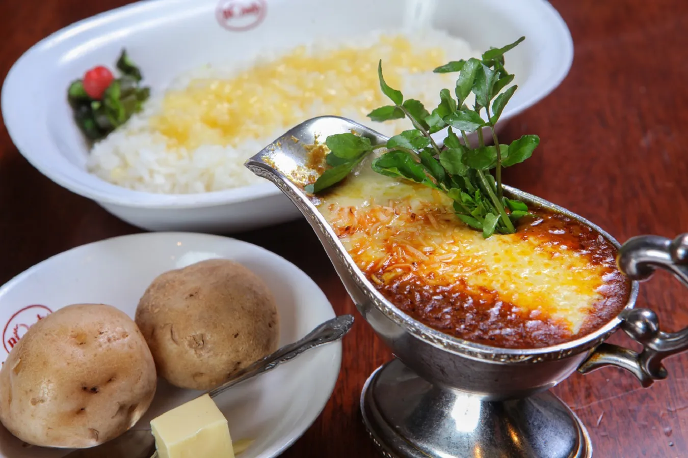 欧風カレー ボンディ 神保町本店_1