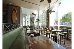 アロハテーブル コレットマーレみなとみらい