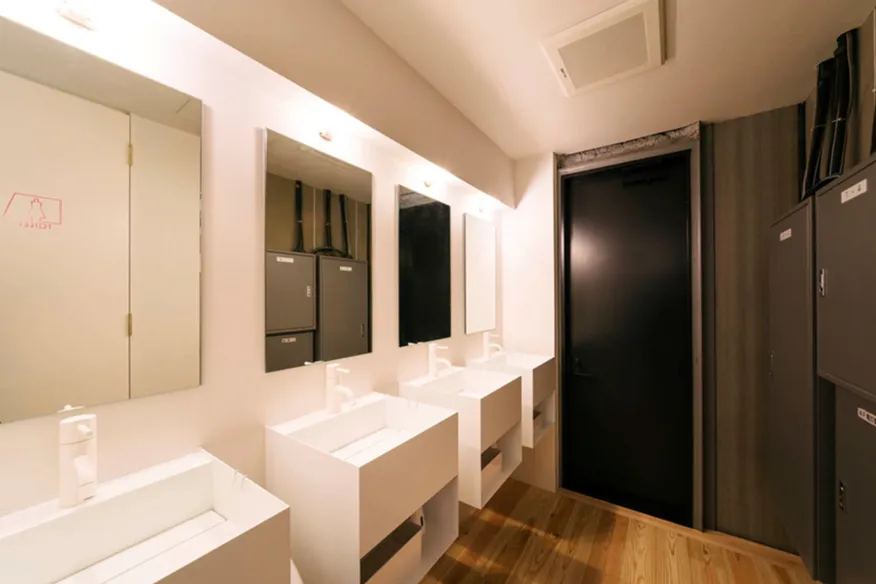 MANGA ART HOTEL, TOKYO_6