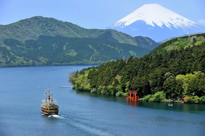 箱根海賊船 元箱根港