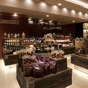 FAR EAST BAZZAR　渋谷ヒカリエ店