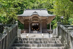 御霊神社