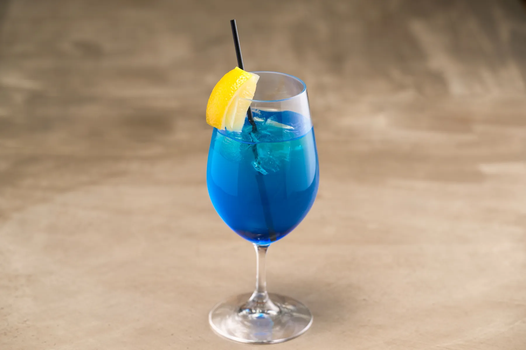 THE BLUE_9