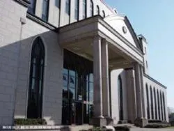 越谷市中央市民会館