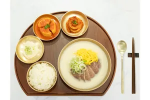 シンチョン ソルロンタン 2号店