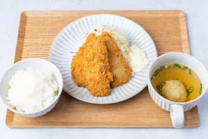 三陽食堂 東京駅ヤエチカ店