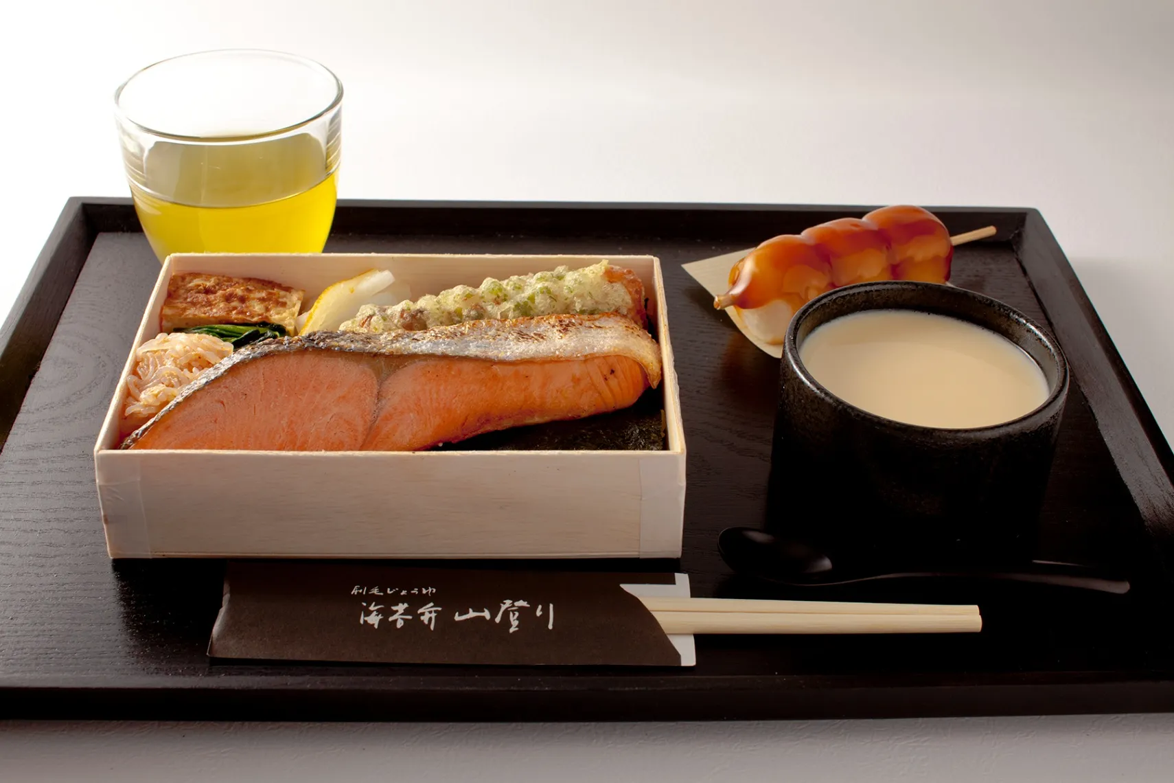 刷毛じょうゆ 海苔弁山登り　FOOD&TIME ISETAN YOKOHAMA店_5