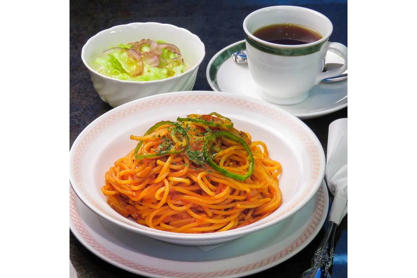 珈琲専門館 伯爵 池袋北口店_4