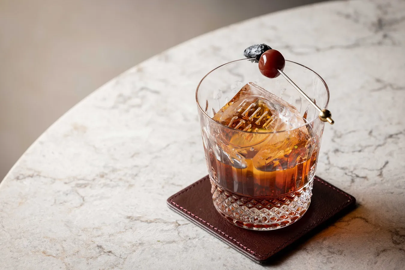 Bar Bellustar_3