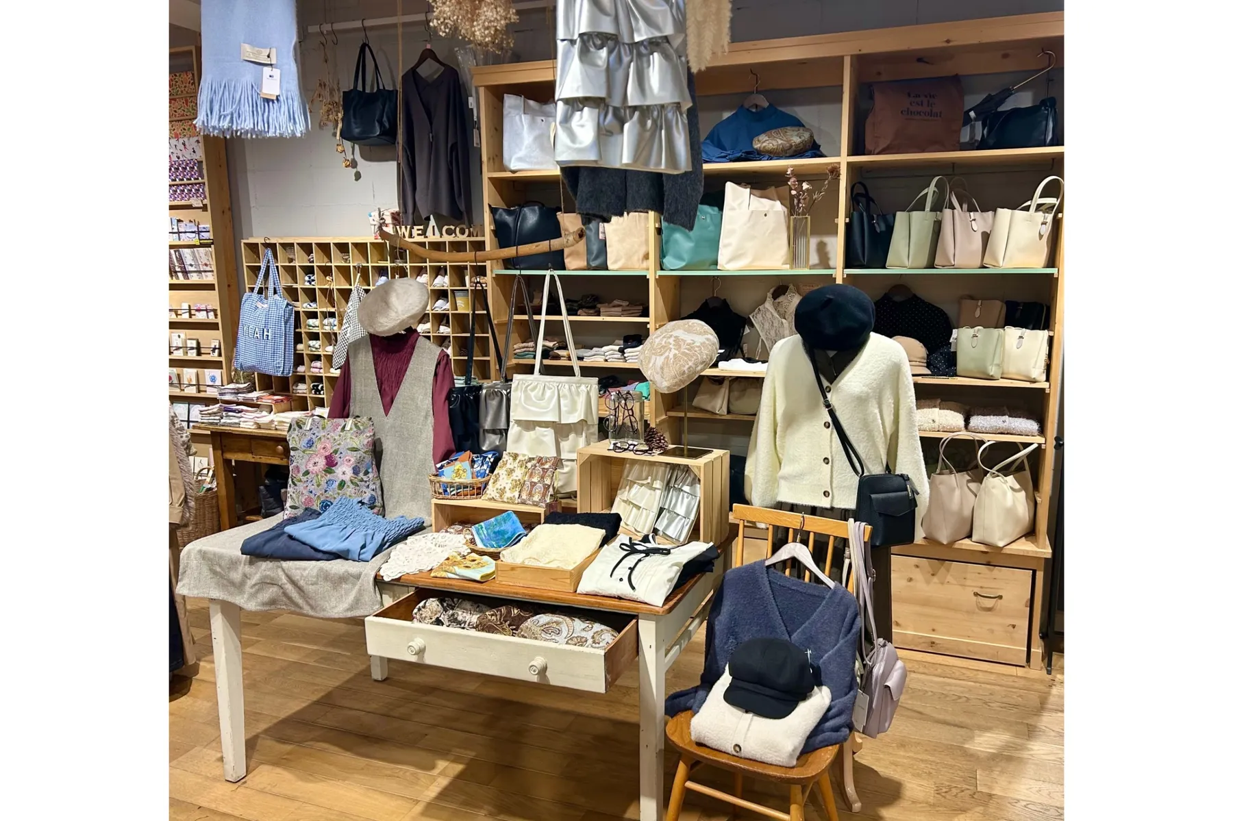 marche de bleuet plus 自由が丘本店_7