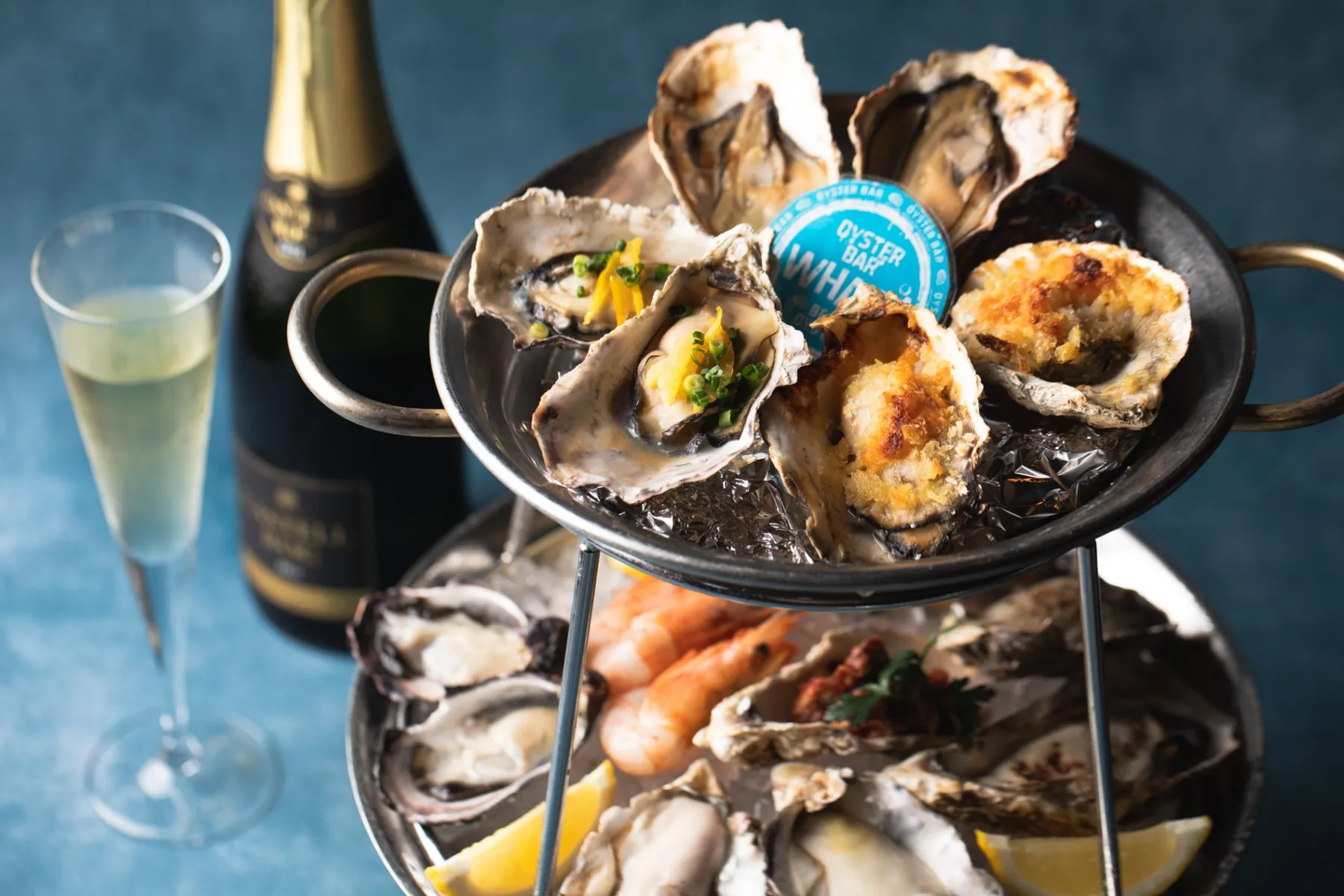 Oyster bar & French Bistro WHARF_1
