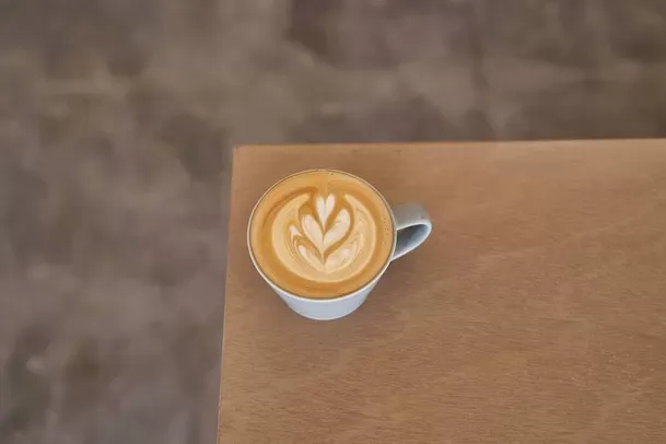ROKUMEI COFFEE CO. グランスタ丸の内店_6