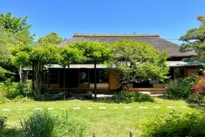 旧大佛次郎茶亭