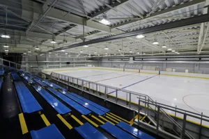 横浜銀行アイスアリーナ