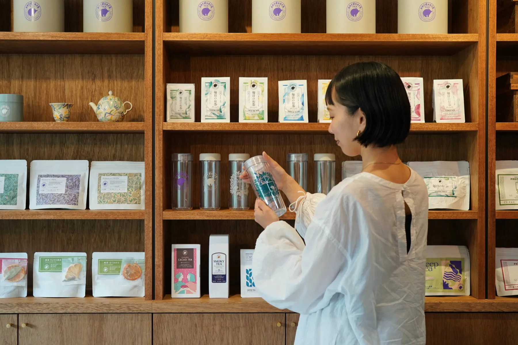 aardvark TEA 東大赤門前_3