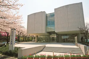 東京富士美術館