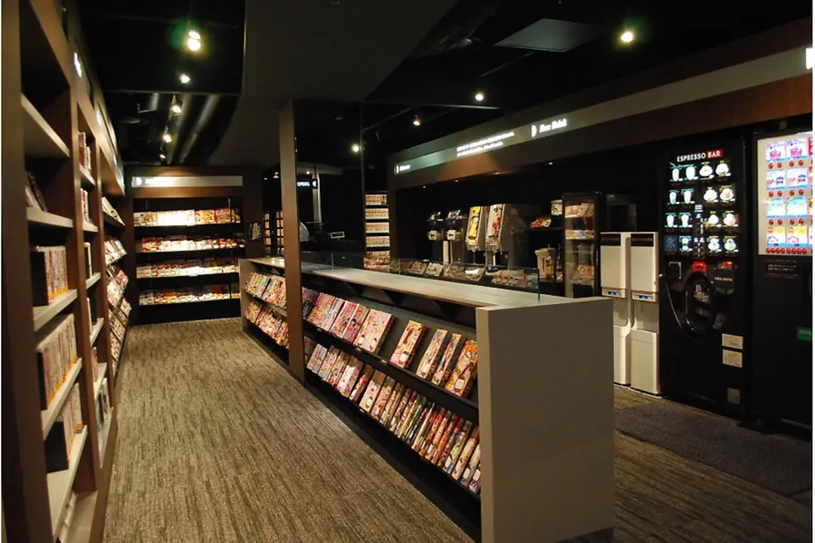 グランサイバーカフェ バグース池袋店_1