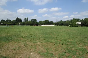 平和の森公園 草地広場